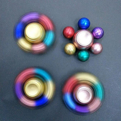 Meade Metal Hand Spinner Signature